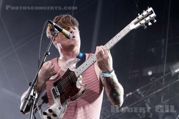 THEE OH SEES - 2014-08-23 - SAINT CLOUD - Domaine National - Scene de la Cascade - 